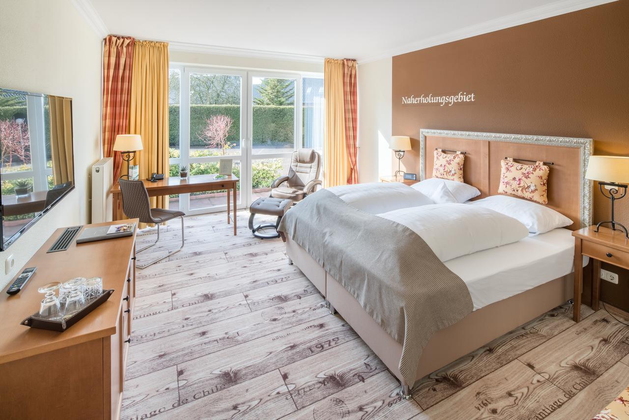 Hotel Zur Post New Style ガルレル エクステリア 写真